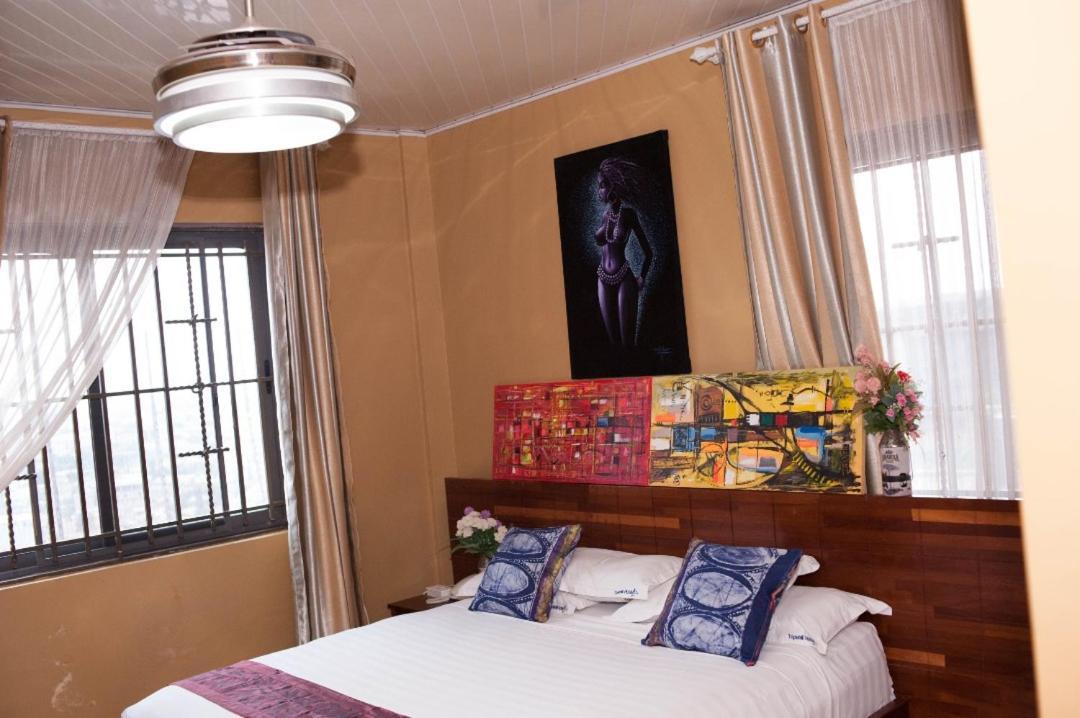 Triple Hill Hotel Weija 외부 사진