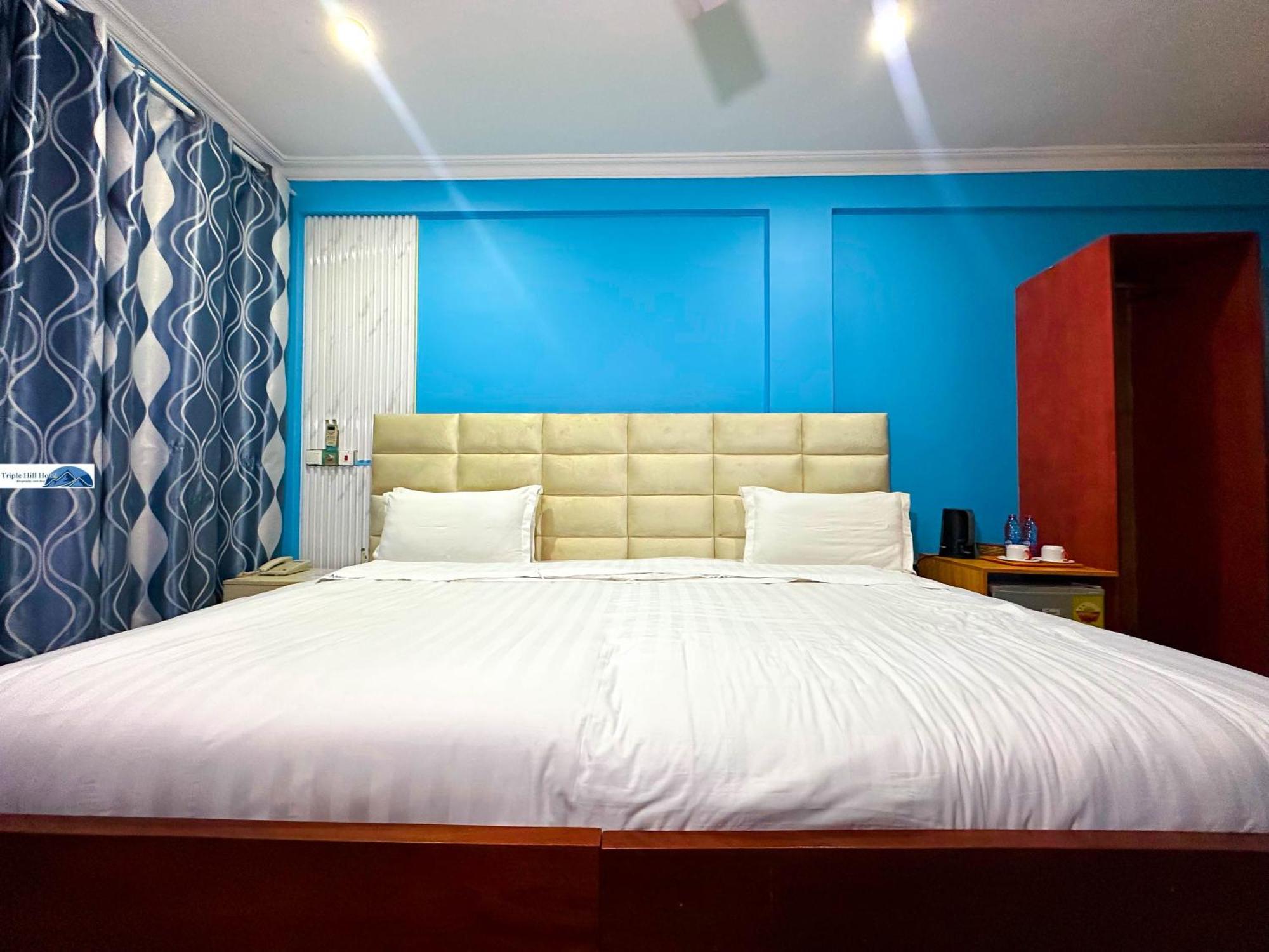Triple Hill Hotel Weija 외부 사진